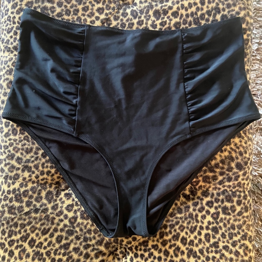 High rise swim bottoms